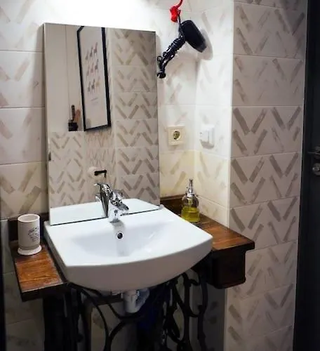 Bright Cozy In Quiet Center * Riga