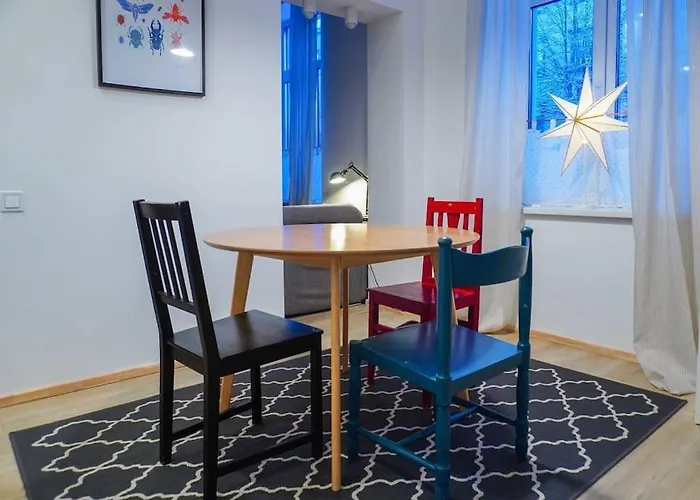 Dzīvoklis Bright Cozy In Quiet Center Riga