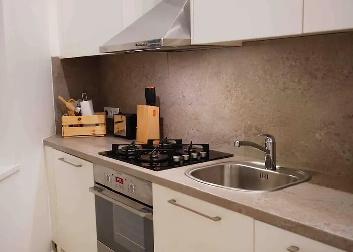 Bright Cozy In Quiet Center * Riga