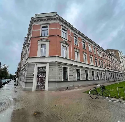 Bright Cozy In Quiet Center Dzīvoklis *